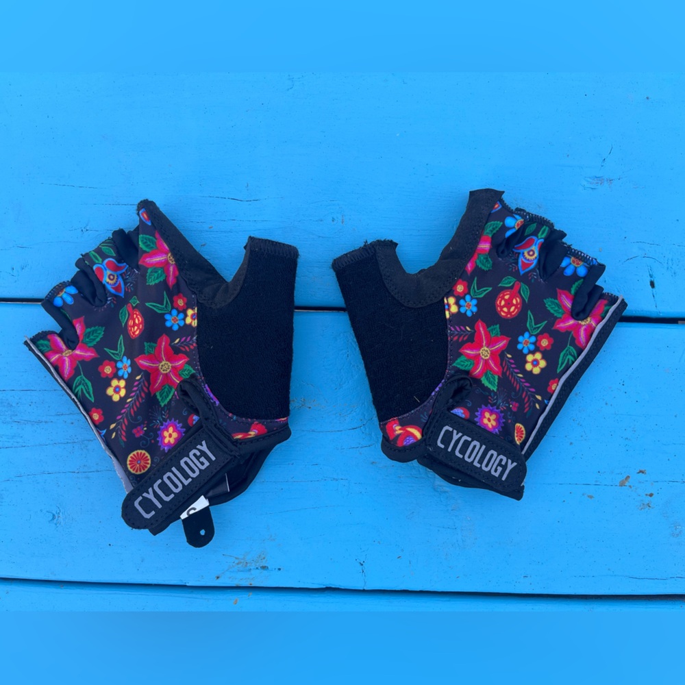 Women's Floral Cycling Gloves - Black and Multicolor